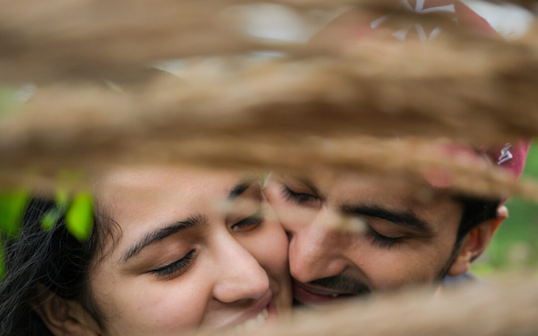 Capturing Forever: A Guide to Choosing the Perfect Wedding Photographer in Mumbai